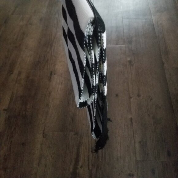 Addams Family Discounted Bundle (Scarf, Toque, Cap) - Picture 5 of 12